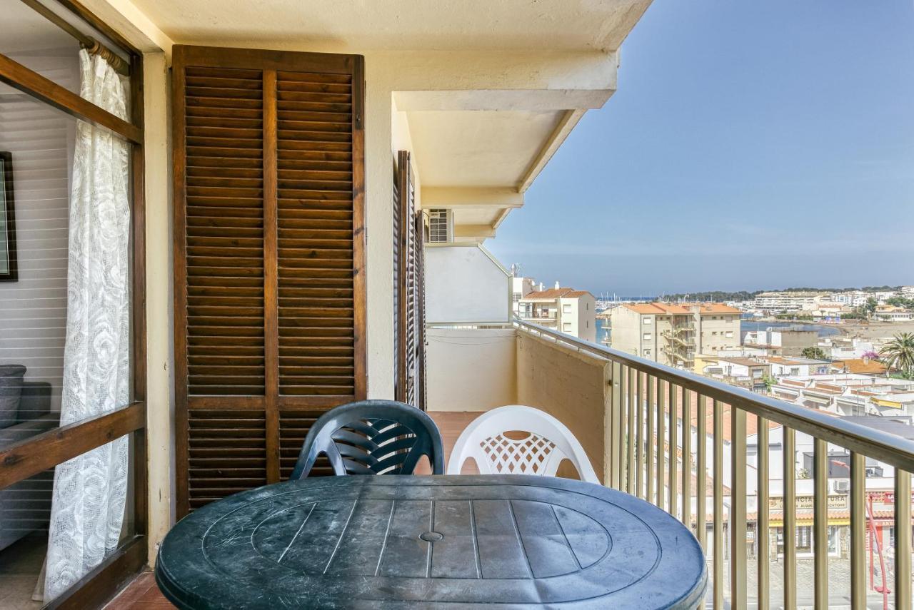 Casal Riells Apartment L'Escala Exterior photo